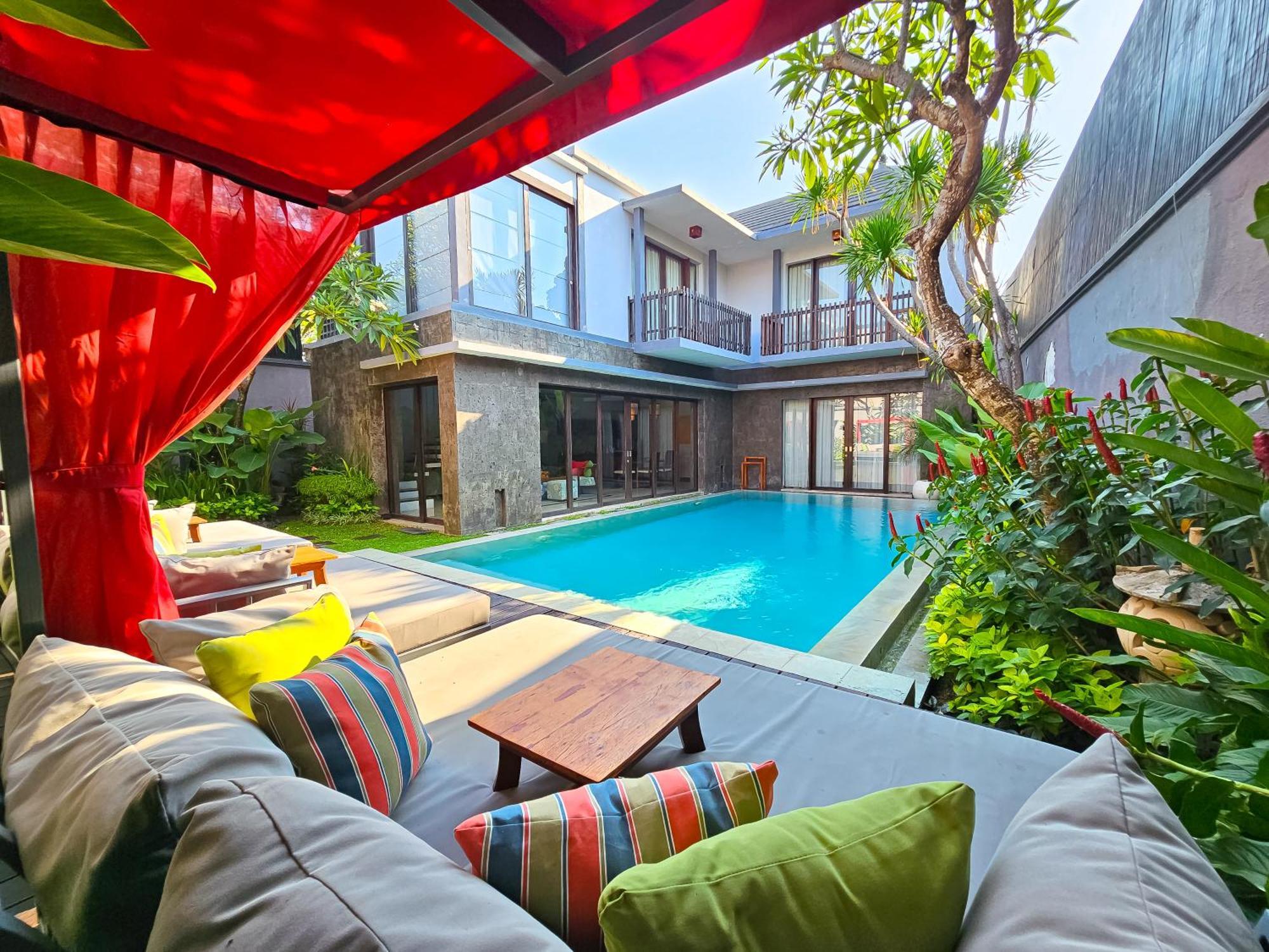 Seminyak Icon - By Karaniya Experience - Chse Certified Villa Exterior foto